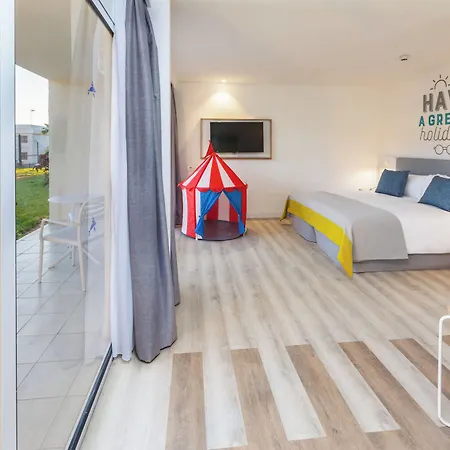 Szálloda Abora Interclub Atlantic By Lopesan 4*
